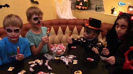 Празднуем ХЭЛЛОУИН Требуем Конфеты! HALLOWEEN Celebrating Видео для детей