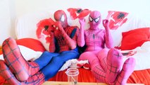 SPIDERMAN vs PINK SPIDERGIRL! Gummy JOKER TONGUE Giant Lollipop - Fun Superheroes in Real Life