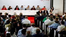 El PSOE vota abstenerse en la investidura de Rajoy