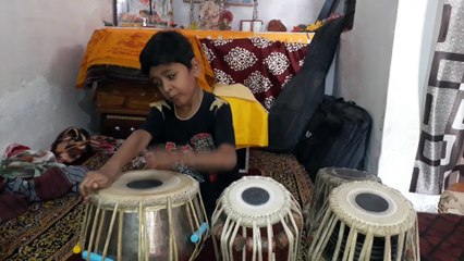 Very Nice Tabla Performance By Litile Boys