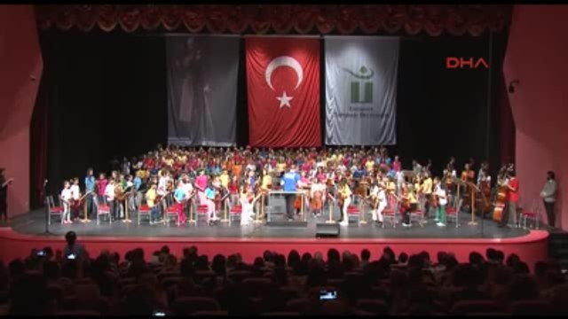 Eskişehir - Çocuk Senfoni Orkestrası'ndan Cumhuriyet Konseri