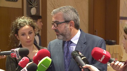 Uji i pijshëm humbet, raporti: 67% nuk shkon te konsumatorët - Top Channel Albania - News - Lajme