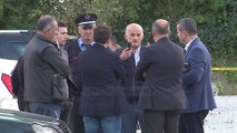 Zbret nga vinçi i riu që kërcënonte të hidhej - Top Channel Albania - News - Lajme