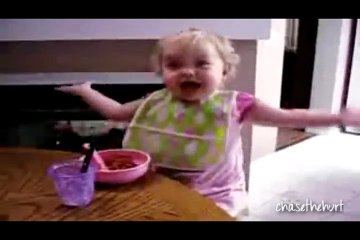 Funny Little Girl   How About Cupcakes!