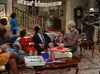 Funny little girl Olivia sings I m a woman - The Cosby Show