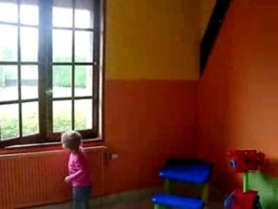 la nouvelle chambre de Thomas