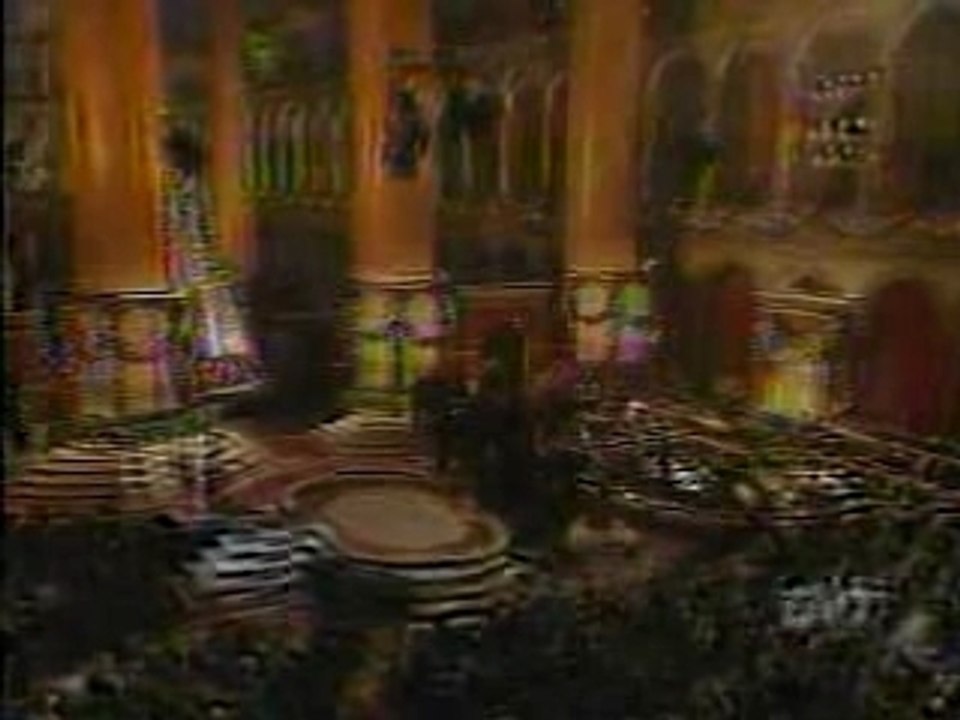 Christina Aguilera - The Christmas Song @ Xmas In Washington