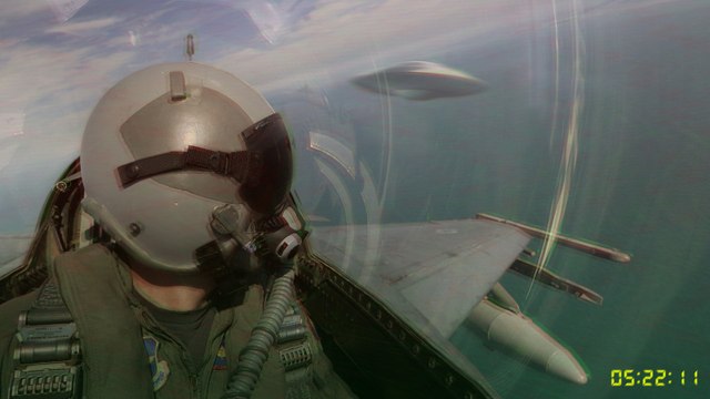 F-16 Fighter Jets Caught on Cam Escorting a UFO