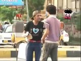 Zara Hut Kay - Segment Footpath - Pakistani Funny Videos