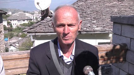 Pensionet greke, të moshuarit u drejtohen konsullatave - Top Channel Albania - News - Lajme