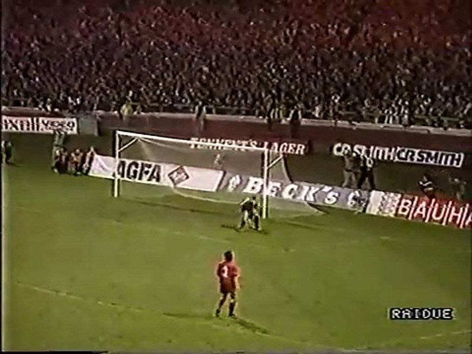 26.10.1988 - 1988-1989 European Champion Clubs' Cup 2nd Round 1st Leg Celtic FC 0-1 SV Werder Bremen