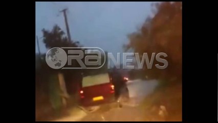 Ora News - Përroi del nga shtrati, përmbytet qendra e Laçit