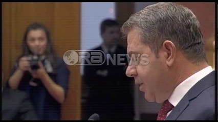 Ora News - Idrizi-Metës: Në Greqi shpresoja të shihja kryeministrin e 1999-s