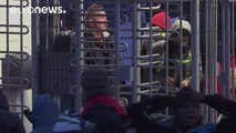 France: first migrants begin leaving Calais 'jungle' camp