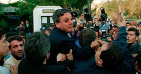 Fenerbahçe Başkanı Aziz Yıldırım'ın 18 Yıl Önceki Fotoğrafı Ortaya Çıktı