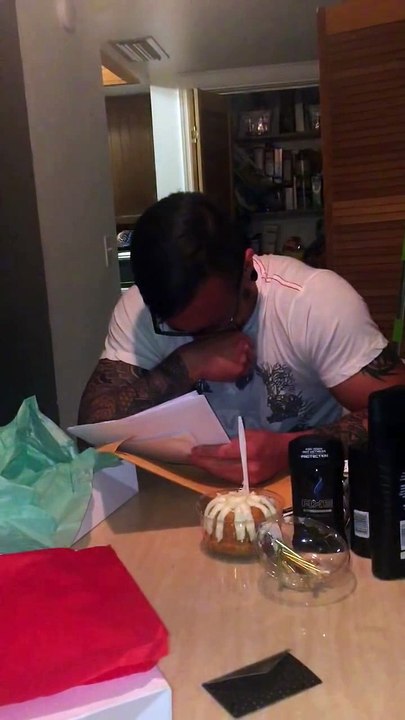 Un beau-père reçoit le plus beau cadeau imaginable pour son anniversaire