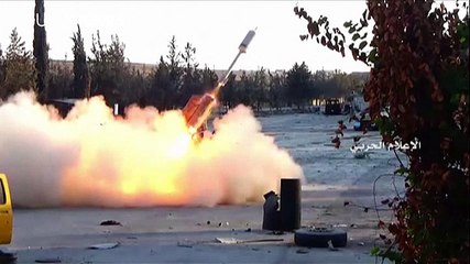 ضحايا مدنيون في غارات على إدلب والنظام يتقدم في ريف حلب