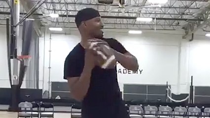 Jamie Foxx Drains Half Court Shot With Football