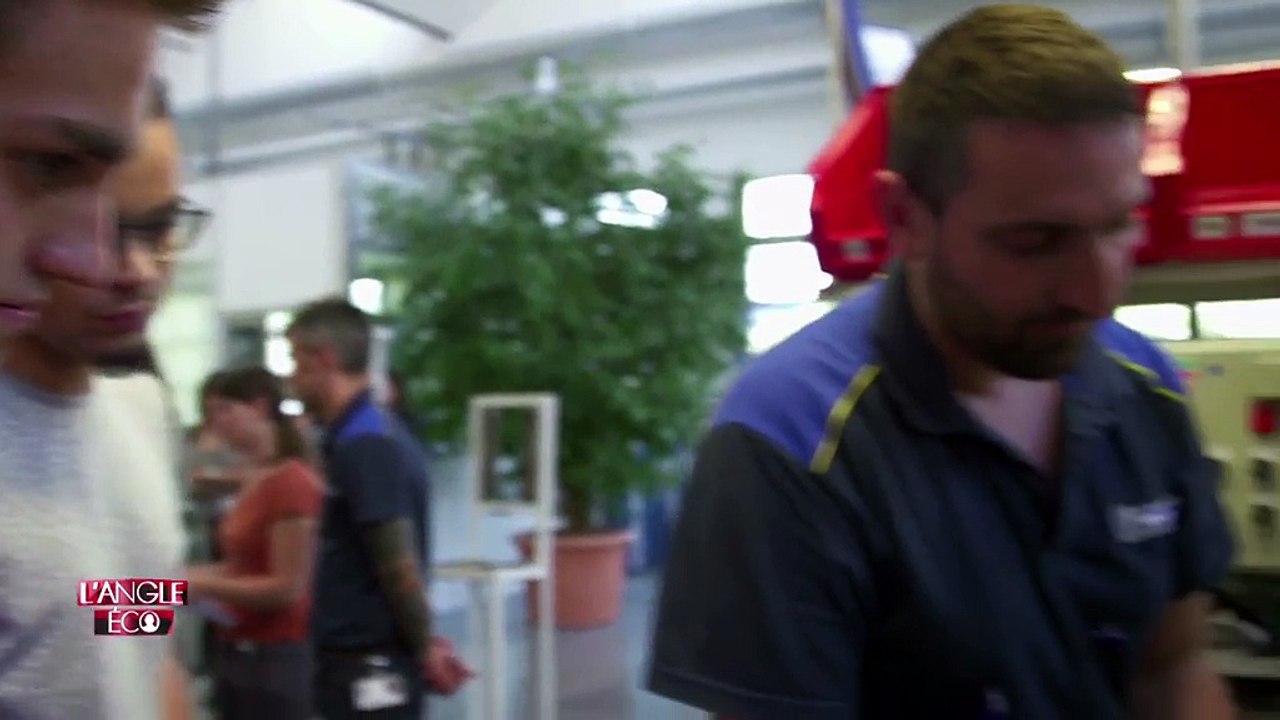"L'Angle éco". Travail : l’Ecole du pneu de Michelin