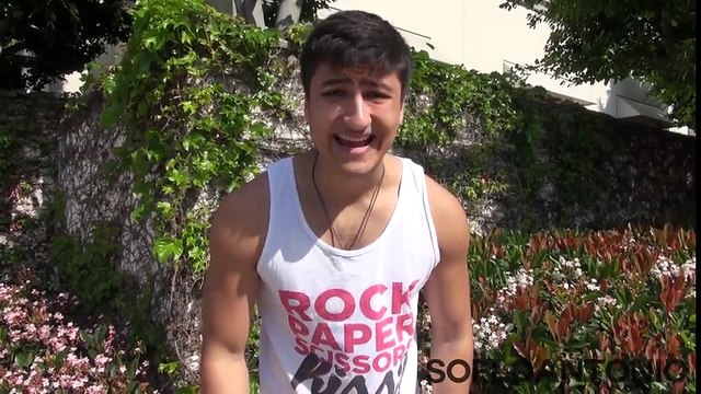 Penis Digger Kissing Prank (GONE SEXUAL) - Pranks Gone Wrong - Social Experiment - Funny Videos 2015