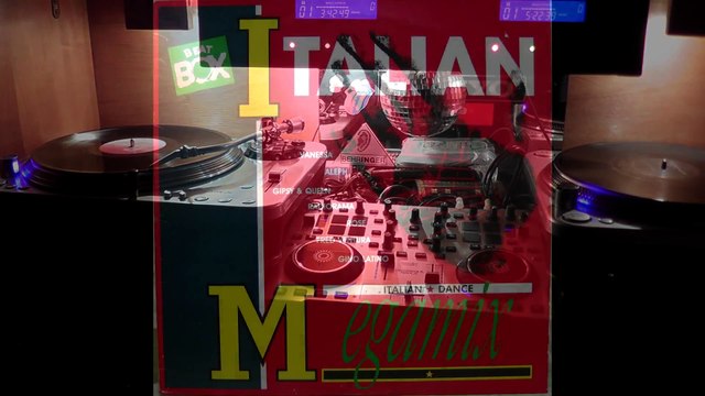 Italian Megamix - 1989 - Alberto Martin y Claudio Varola Cara A - MAXI