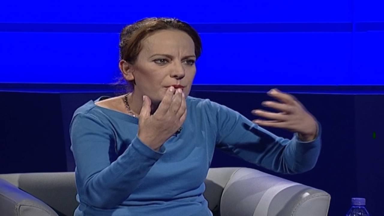 Alida Karakushi e ftuar në “Intervista e mbrëmjes”