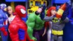 Mr Bubble Surprise Bath Foam Attack DC Super Hero Girls Poison Ivy vs Spiderman vs Batman Love Story