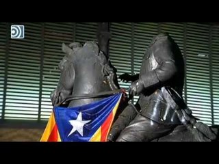 Pintadas y huevazos en la estatua de Franco en Barcelona