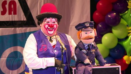 مهرجو اميركا اللاتينية للعالم: "لسنا قتلة"