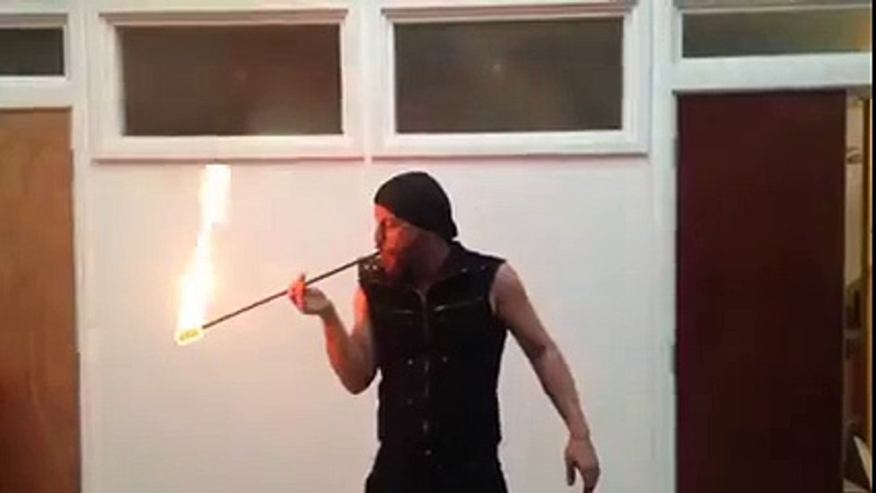 Ce mec garde souffle mon esprit !!
