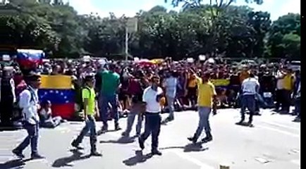 Así protestan los estudiantes de la Universidad de Carabobo