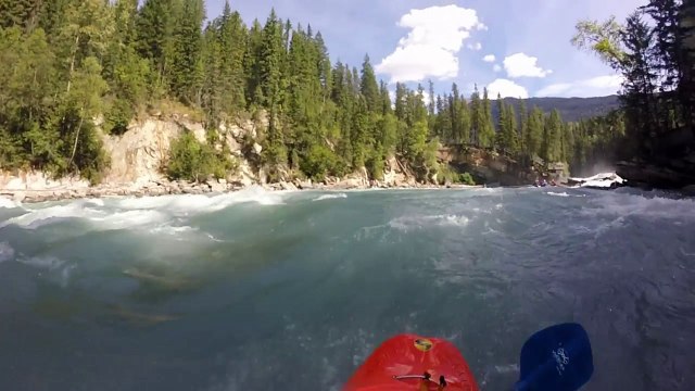 Extreme whitewater kayaking on the Fraser River