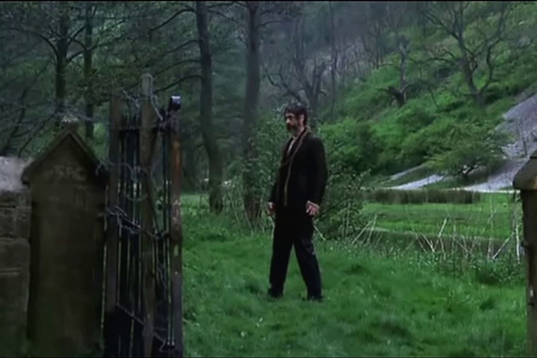The Living Dead at Manchester Morgue (1974)