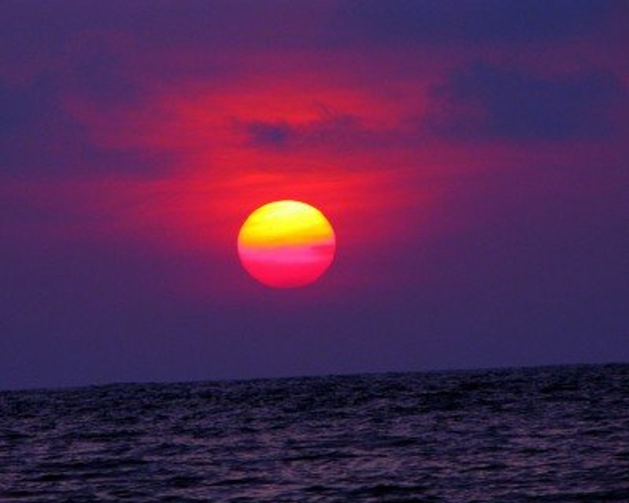 YUSUF ÇİPLAK  PEŞ PEŞE POTPORİ OYUN HAVALARİ