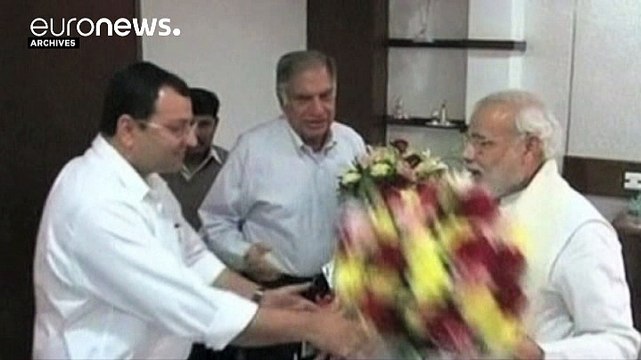 Il gruppo Tata rimuove Cyrus Mistry, presidente ad interim Ratan Tata