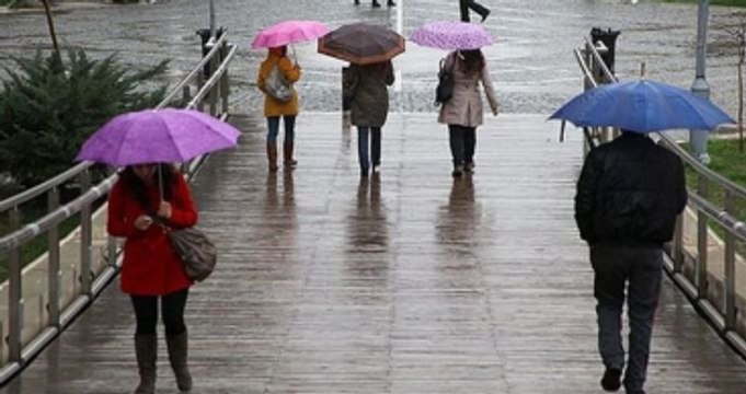 Kar Yağışı ile Birlikte Hava Sıcaklığı 4 İla 6 Derece Azalacak