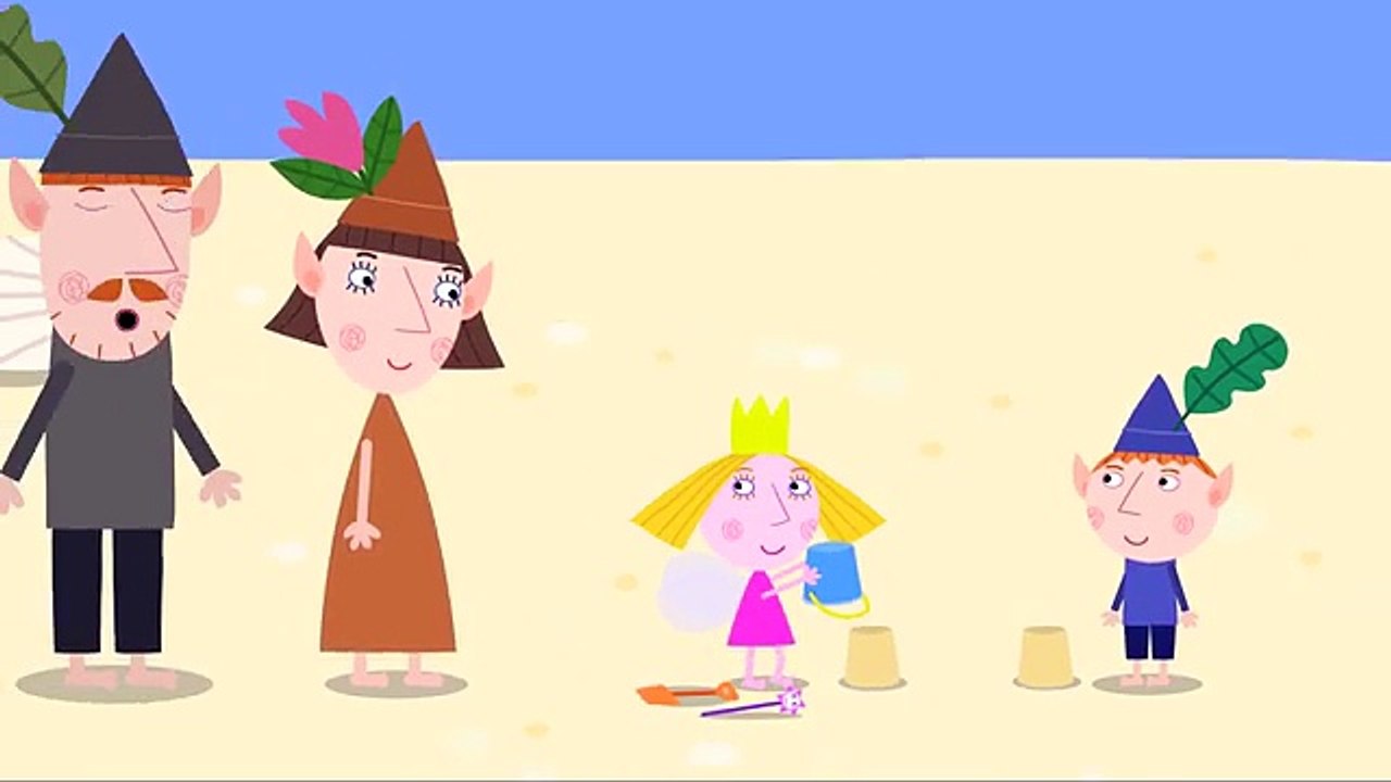 Ben and Hollys Little Kingdom - Making Sandcastles (clip)
