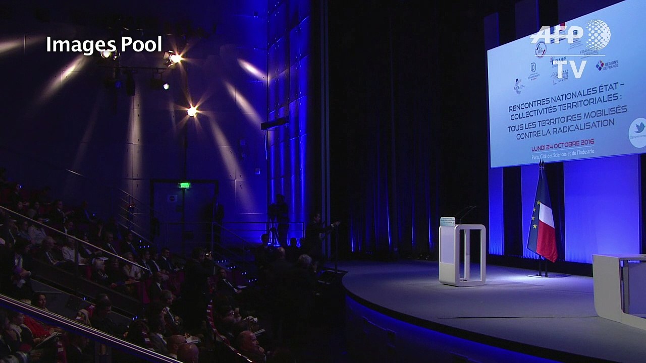 Radicalisation : Valls veut doubler les prises en charges