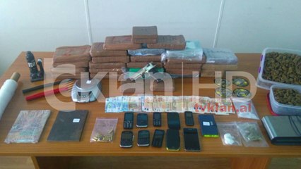 Policia greke jep detaje për 2 operacione anti-drogë