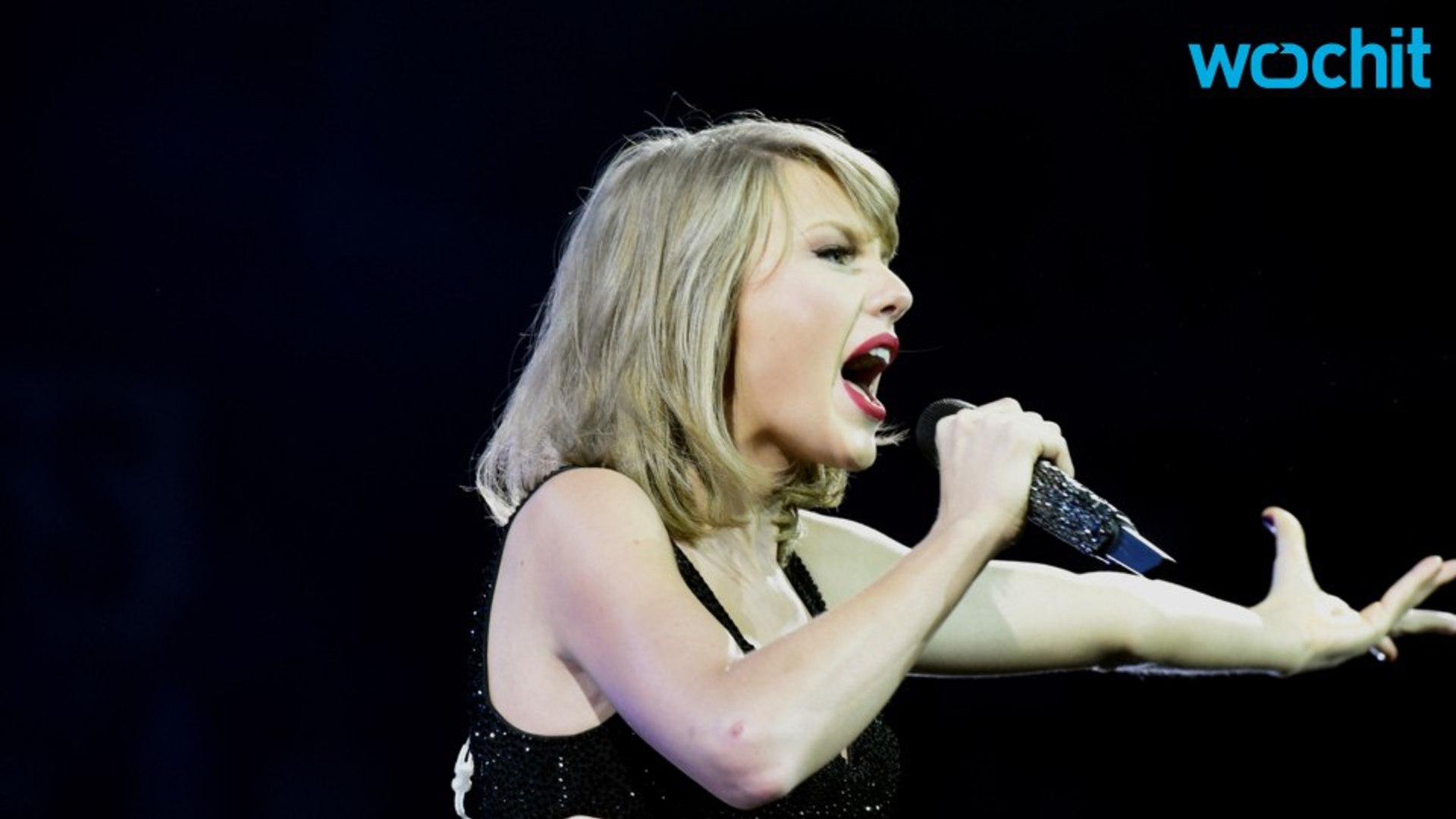 Taylor Swift Marks Big Milestone With Throwback Picture