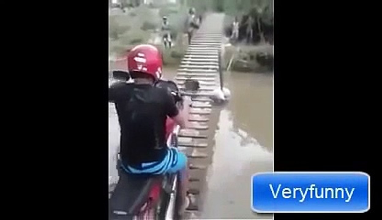 Vine Very Funny   Can't stop laughing So Funny Try Not To Laugh