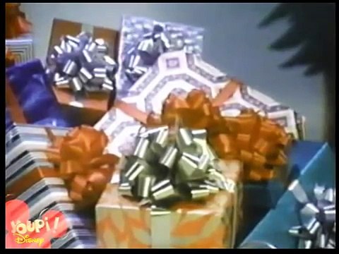 Un Nouveau Noël Disney: Le Noël de Jiminy Cricket 1/3