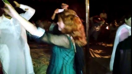 Pashto New Mast Dance Girls In Wedding On 2017