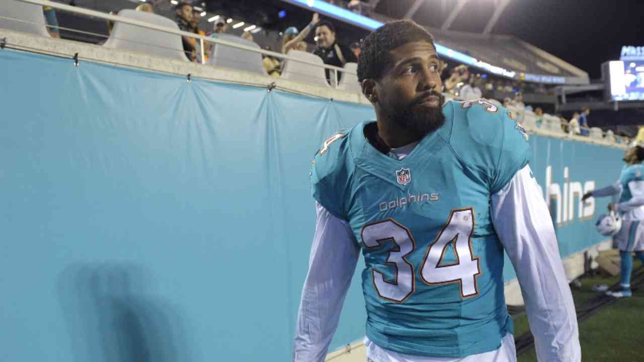 Arian Foster Announces His Retirement
