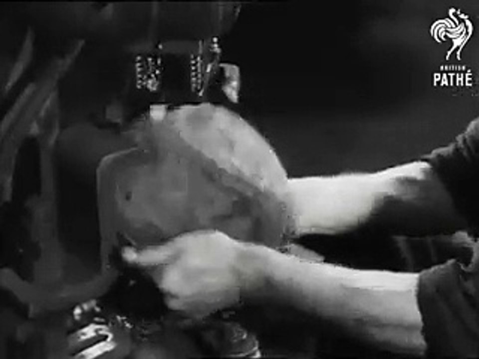 A votre avis, que sont devenus les casques allemands après la Seconde Guerre mondiale ?