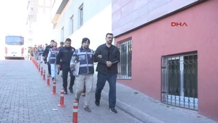 Kayseri?de Fetö'den 22 Sendikacı Mahkemeye Çıkarıldı