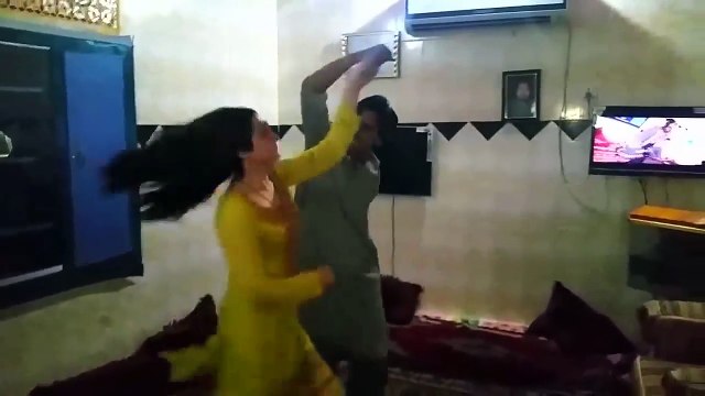 New Sapna Dance Room Party 2016 Latest Haryanvi songs Dance 2016 Sapna Choudhary Copy Dance 2016