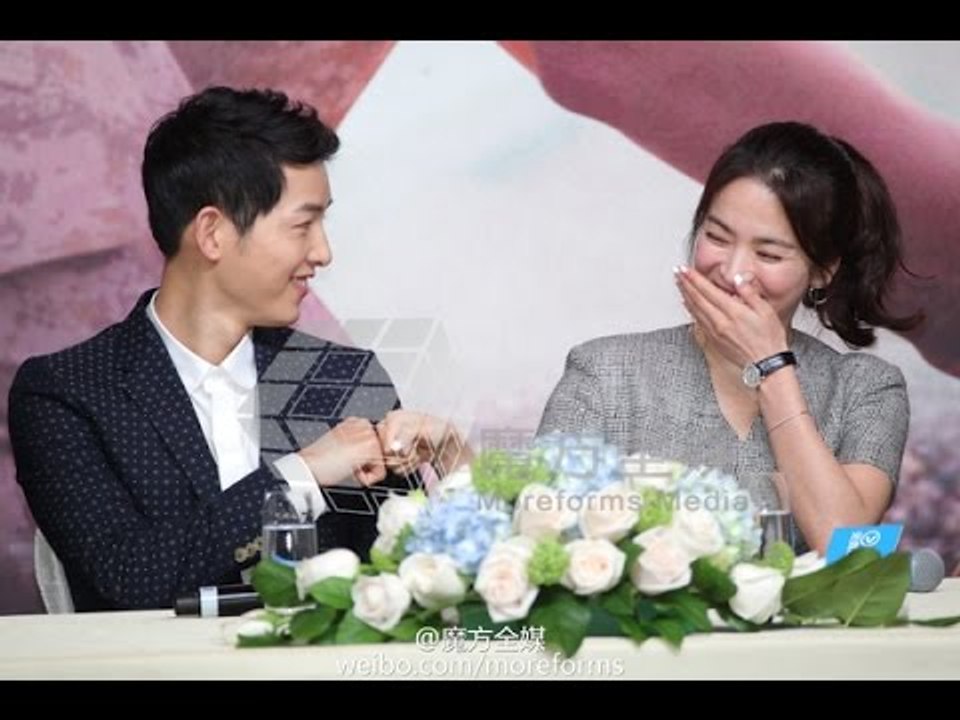Hậu Dụê Mặt Trời tập 15 Song Hye Kyo - Song Joong Ki tình tứ tại Hồng Kông