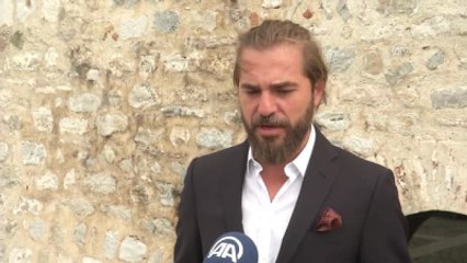 Türk Milleti Tankın Önüne Atlar"