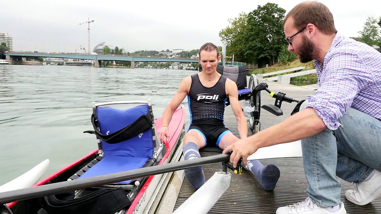 Installation d'un rameur sur bateau adapté avec fauteuil